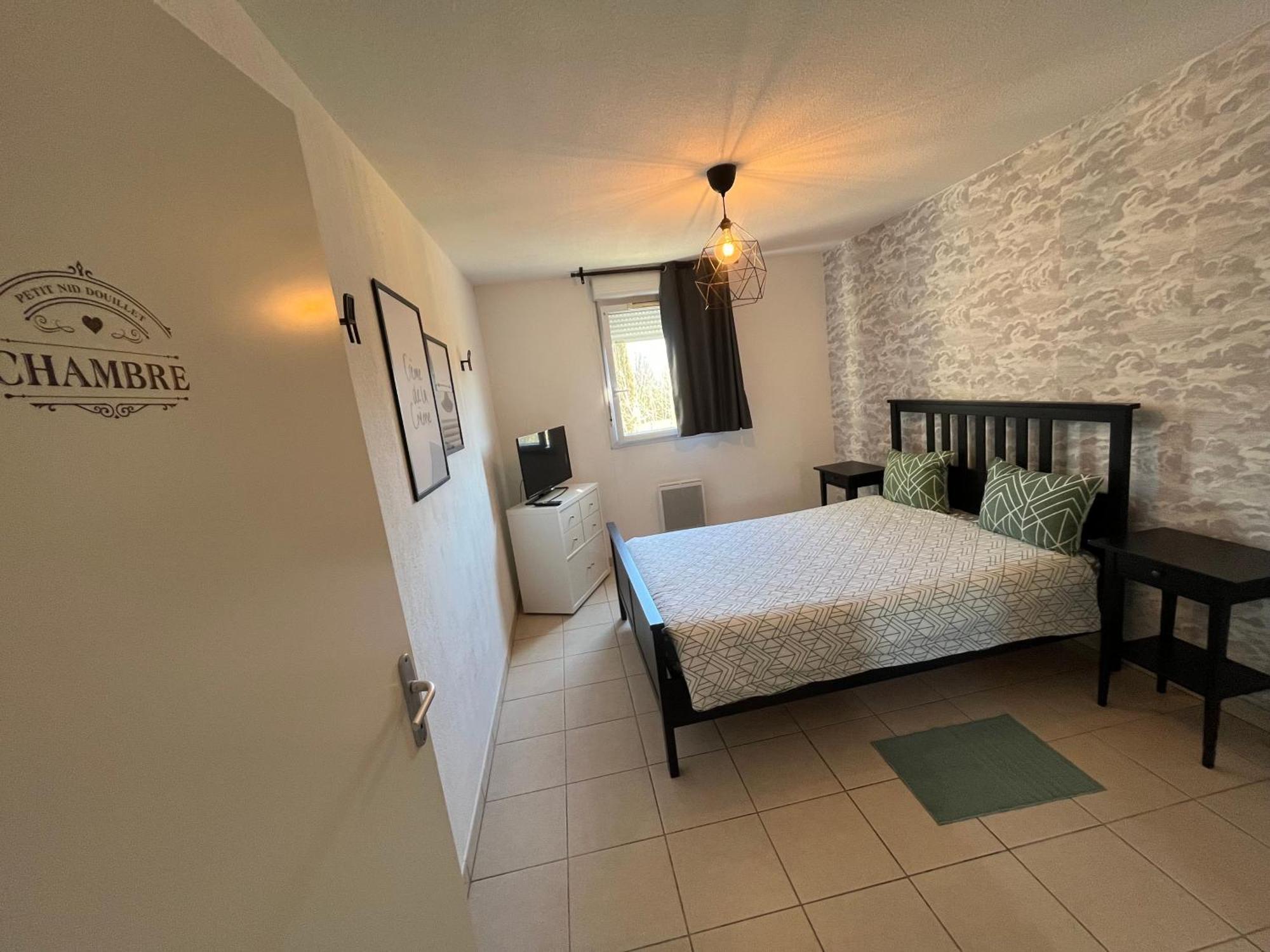 Appartement Spacieux Avec Piscine Marsella Exterior foto